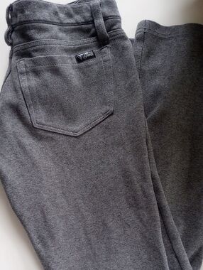 Guess Men's Gray Pants - Classic Casual Fit